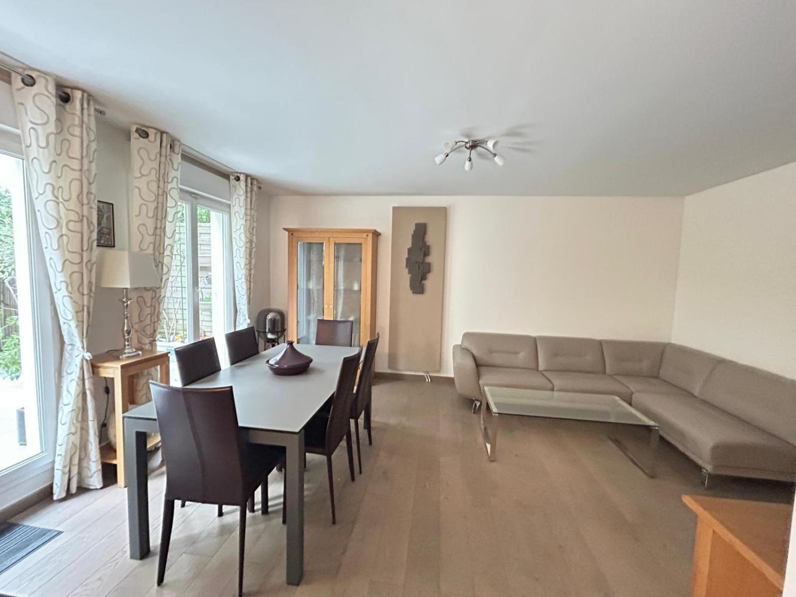 Maison Cesalyna Villa *